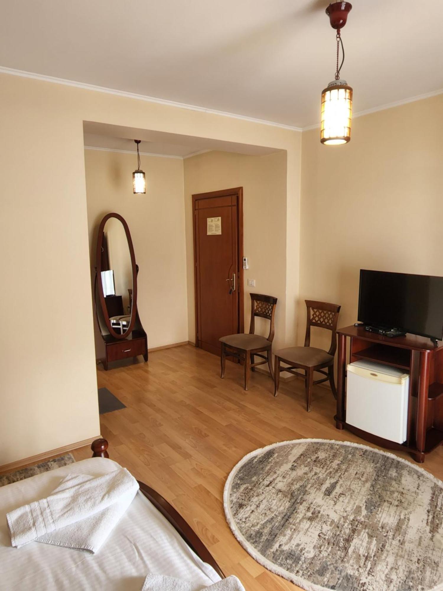 Guesthouse Bimbli Pogradec Extérieur photo