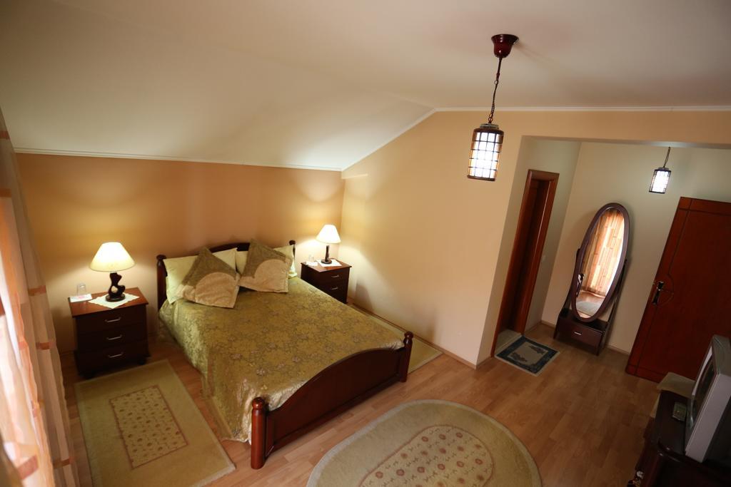 Guesthouse Bimbli Pogradec Chambre photo