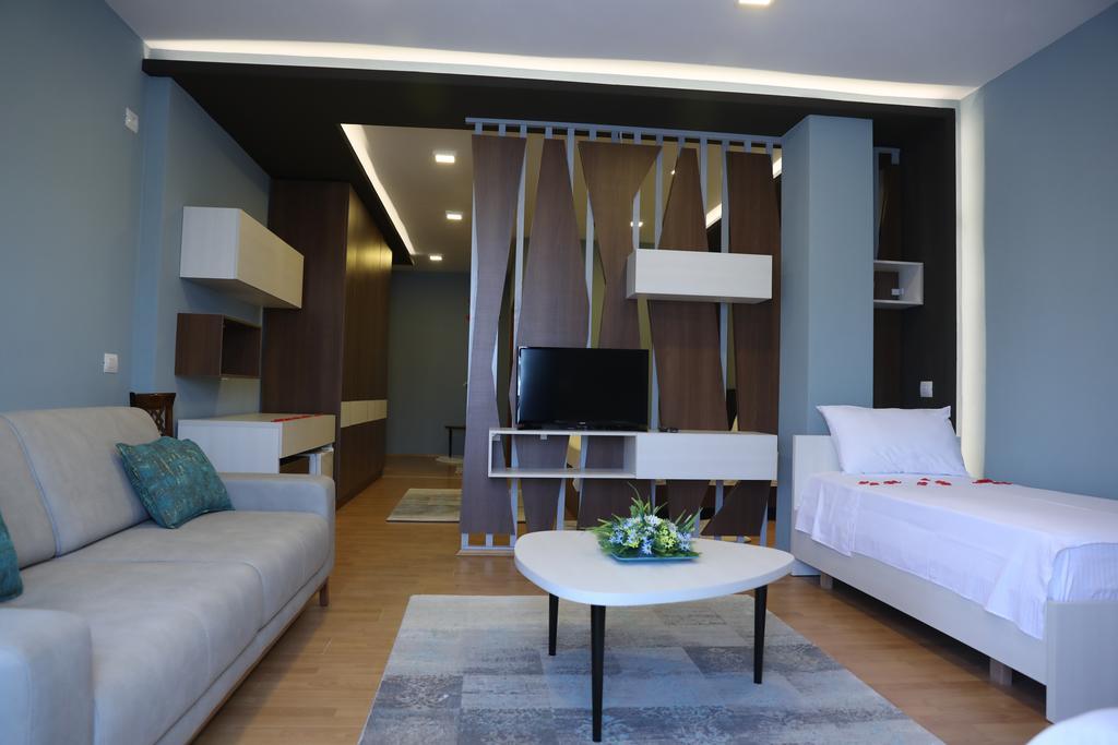 Guesthouse Bimbli Pogradec Extérieur photo